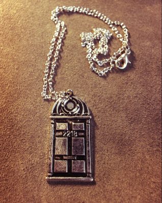 Colgante puerta 221B Sherlock Holmes