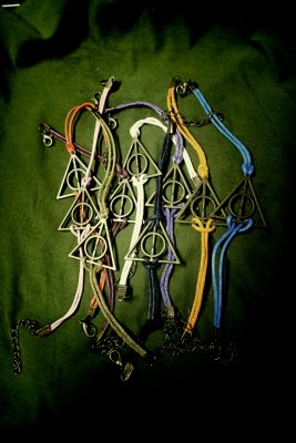 Pulsera Reliquias de la Muerte sencilla (10 colores distintos)